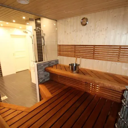 Kupsala , Laatulomat * Juva