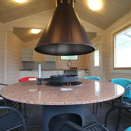 Villa Kupsala , Laatulomat