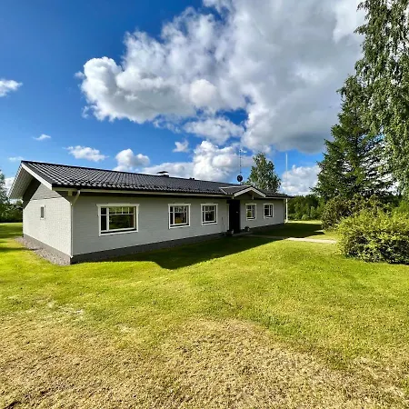 Kupsala , Laatulomat Villa *